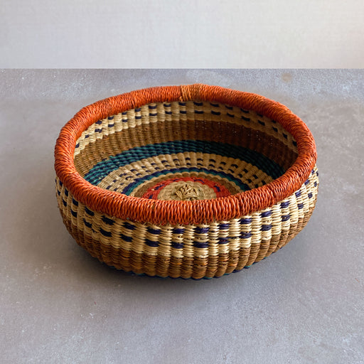 Round Bolga Basket - Ten Thousand Villages