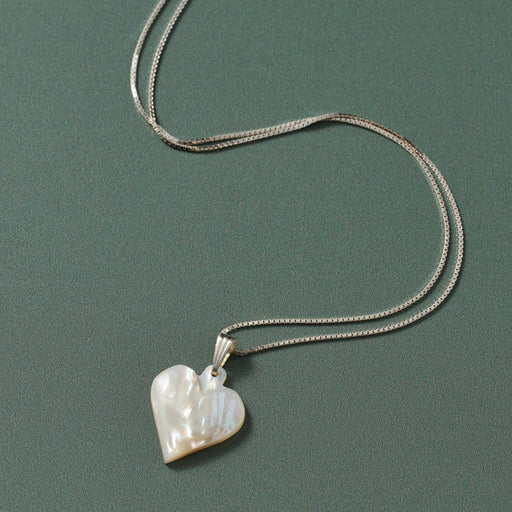 Mother of Pearl Heart Pendant Necklace