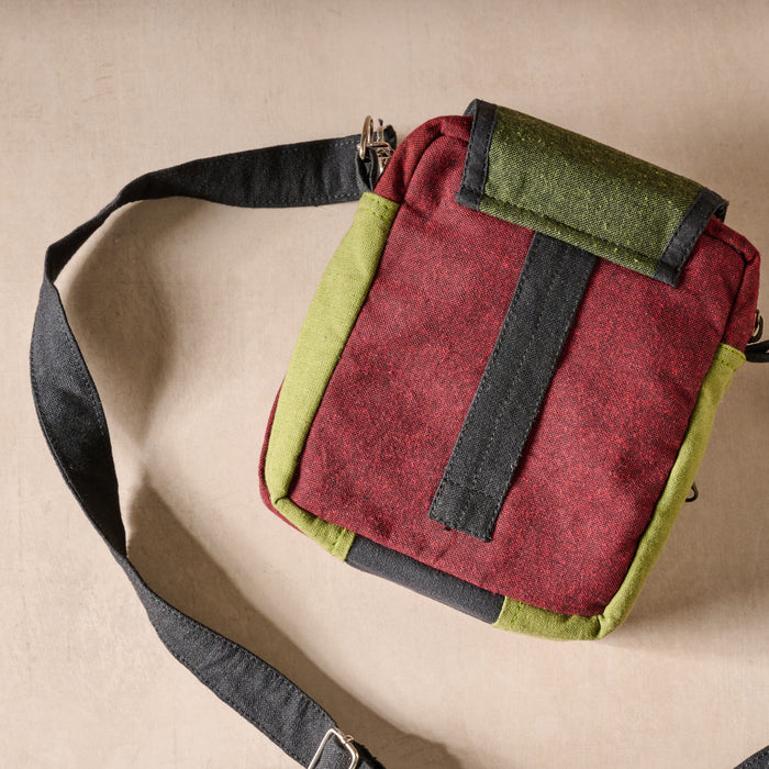 Live Wild Colorblock Crossbody Bag - Ten Thousand Villages 4