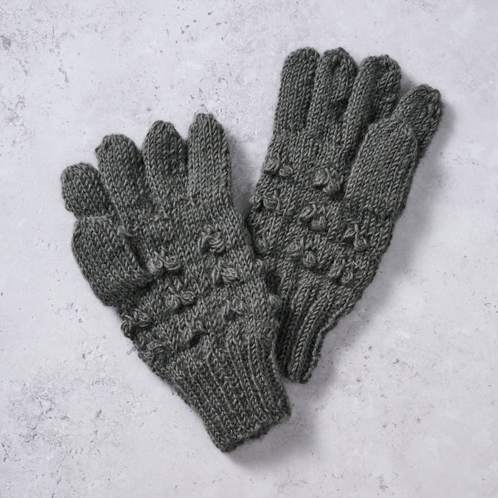 Gray Knobby Wool Gloves - Ten Thousand Villages 1