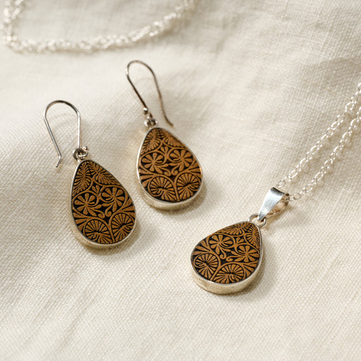 Carved Teardrop Jewelry Duo