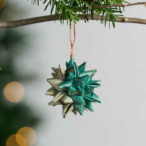 Supernova Folded Ball Ornament - Green