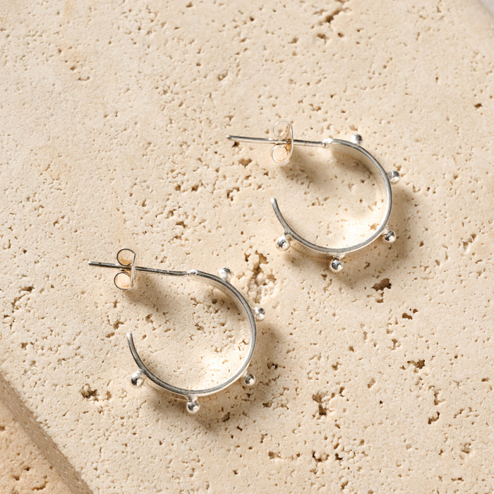 Nishi Hoop Earrings 1