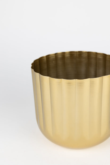 Firelit Scalloped Planter 5