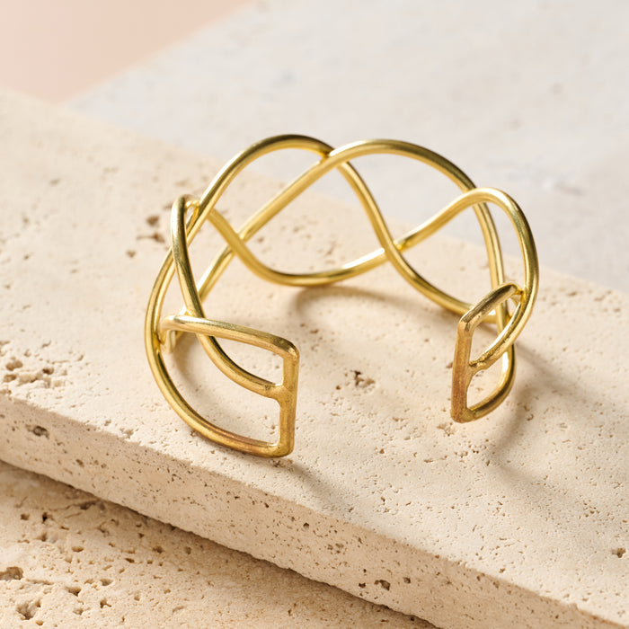 Intertwined Brass Cuff 3