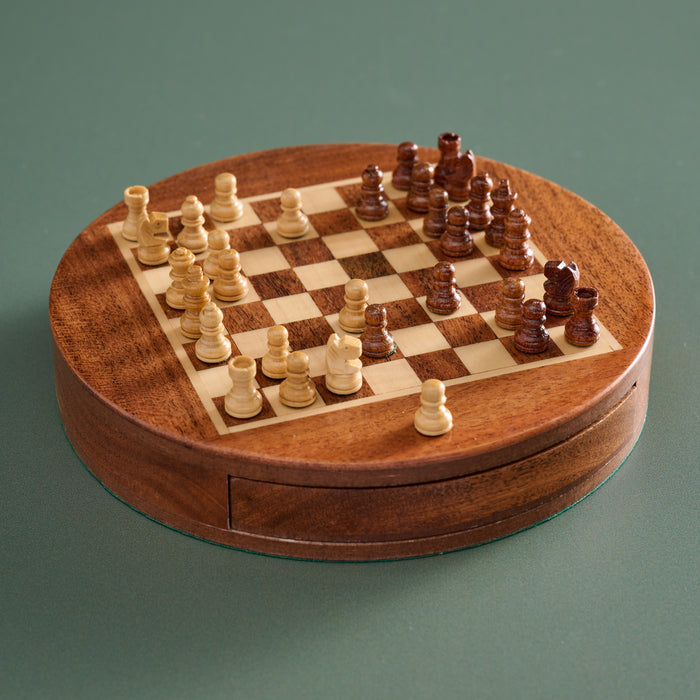 Acacia Wood Round Magnetic Chess Set 1