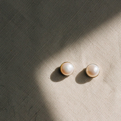 Freshwater Pearl Stud Earrings