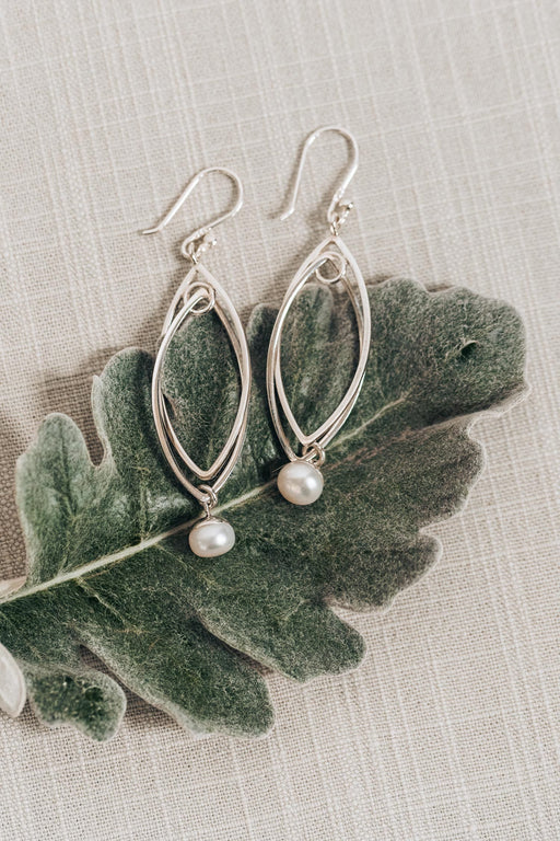 Swinging Leaf Pearl Earrings