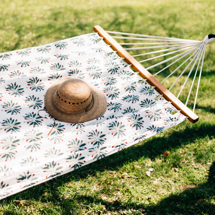 Palm Tree Hammock - Ten Thousand Villages 1