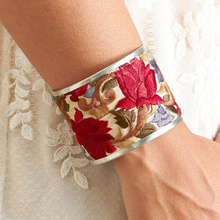 Chandni Ribbon Bracelet - Ten Thousand Villages 1