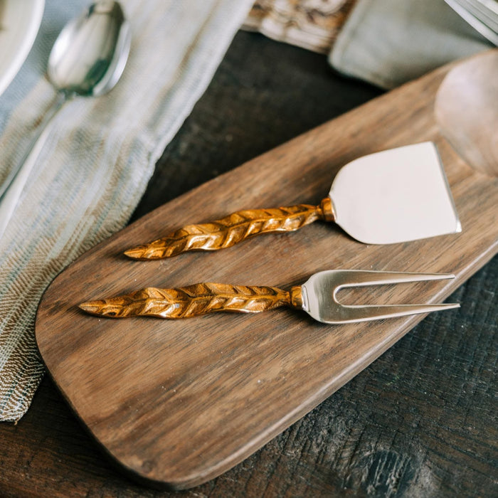 Feather Cheese Knife Set - Ten Thousand Villages 1