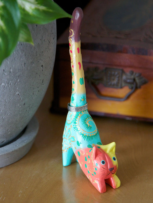 Krazy Kitty Ring Holder - Ten Thousand Villages 1